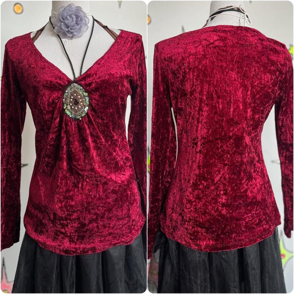 Vintage 90s Y2K Red Crushed Velvet Fairy Whimsy Grunge Piratecore Top | Glam – L